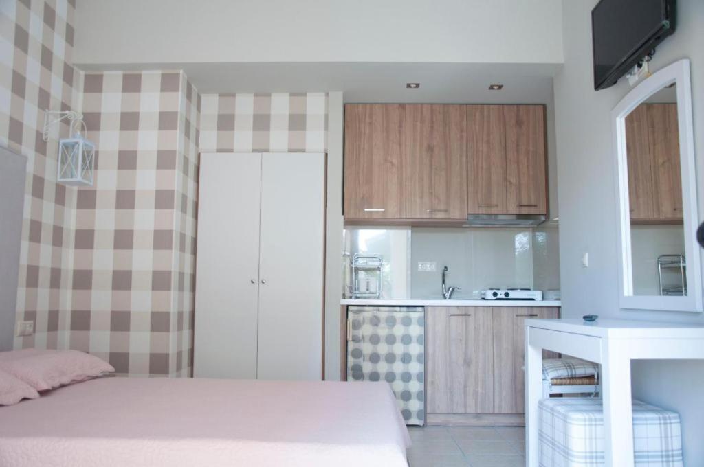 Ariadnes Holiday Accommodation Apidias Lakos Extérieur photo